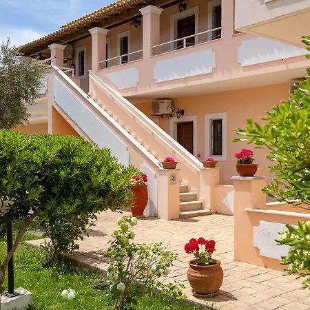 Nikos Pool - Ground Floor