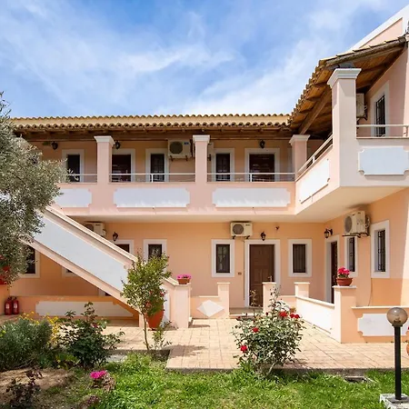 Otel Nikos Pool House & 3*